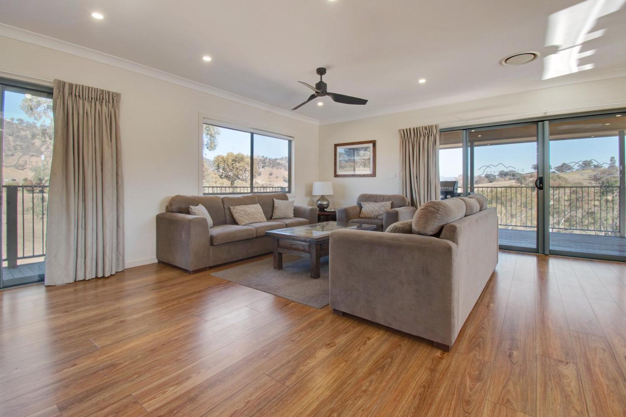 Elm Cottage Tumut Exterior foto